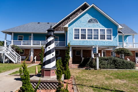 Anna - Offshore Beach Club