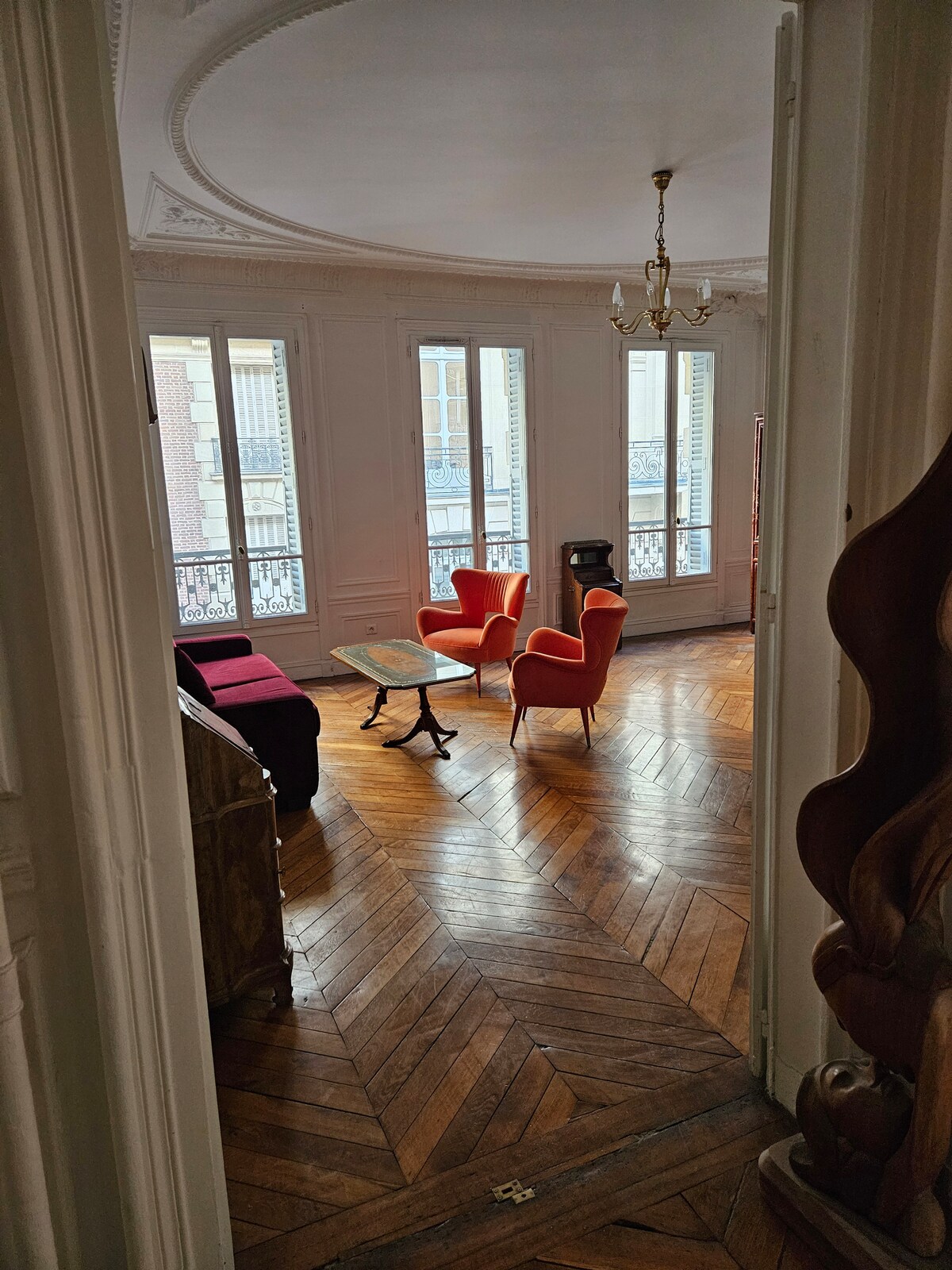 Top Airbnb: nice Haussmann apartment in Paris 8e Arrondissement