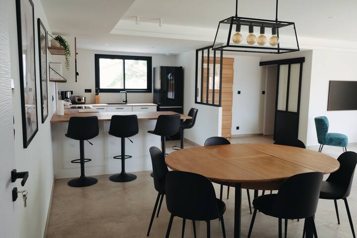 SWELL CONCIERGERIE managed Airbnb listing 2