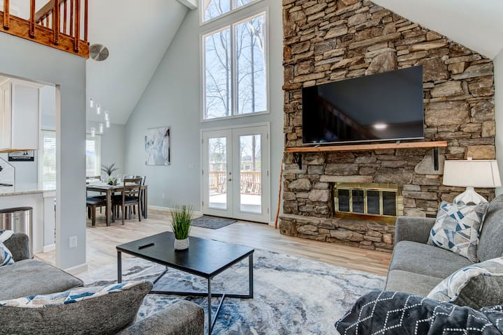 Wildwood Chalet -NEW- 5 Stars.