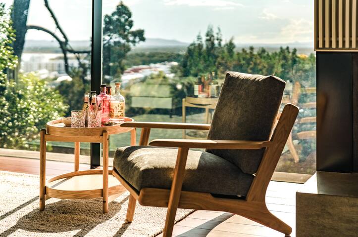 Laguna Bay Vista – Ocean Views over Hastings St gallery image 4