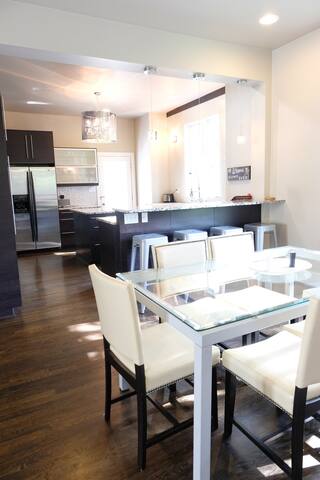 Nashville’s Vanderbilt Downtown Gem Location gallery image 5