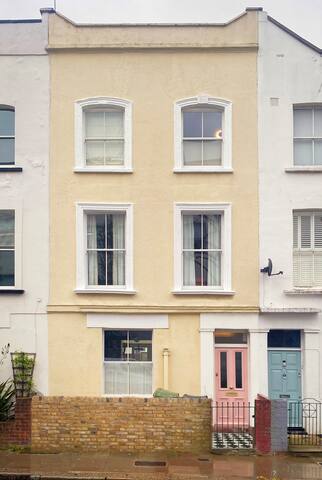 Renovated Home in Kentish Town gallery image 3