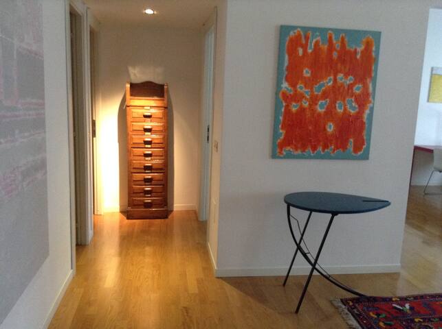 Exclusive 2BR/2BA Flat, Center/Brera-Garibaldi gallery image 4