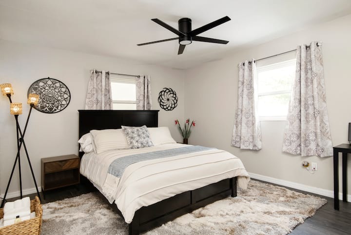 غرفة النوم 2