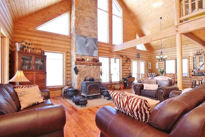 The Richmond Estate at Jabulani Winery gallery image 3