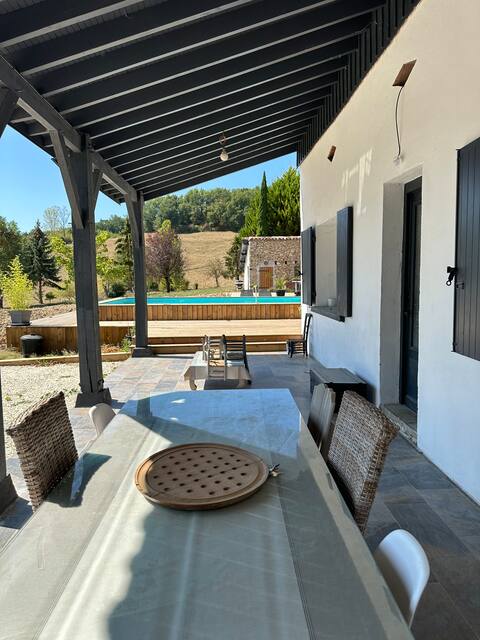 Country cottage, private pool