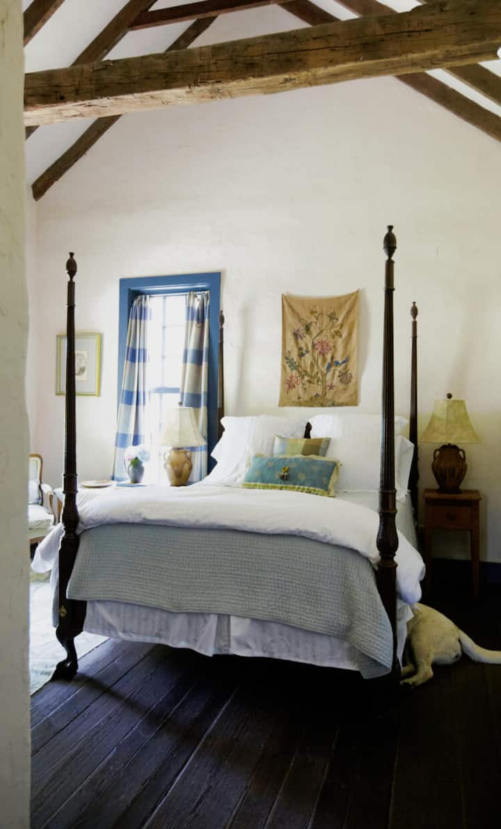 Spavaća soba - bračni krevet (širine 150 - 179 cm)