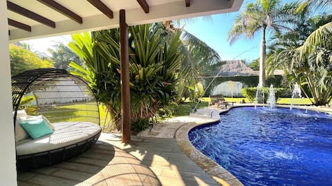 "Paraíso Conacaste",  Iztapa