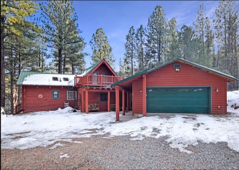 The Crisp Family Mountain Cabin