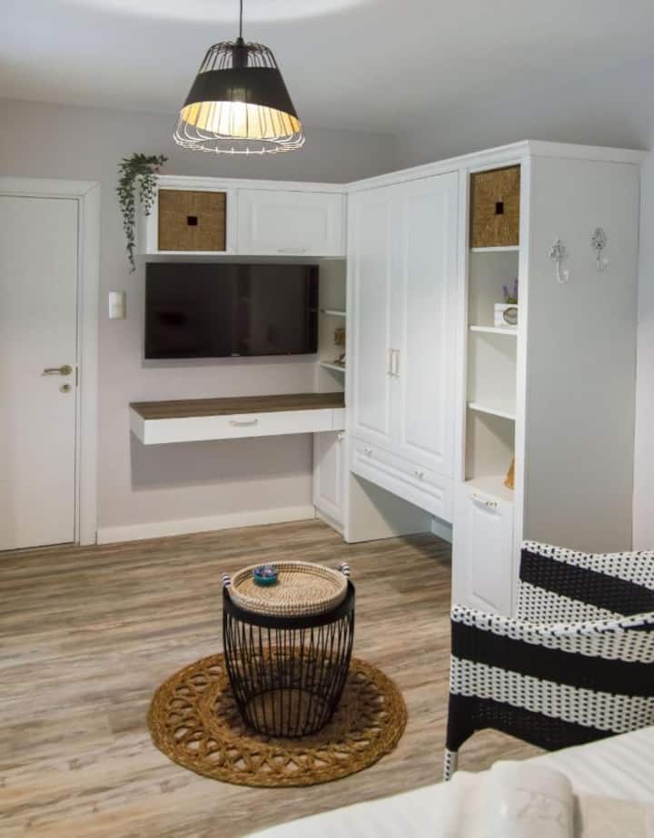 Apartment Bellissima 2 Minutes Away From The Beach - Nessebar