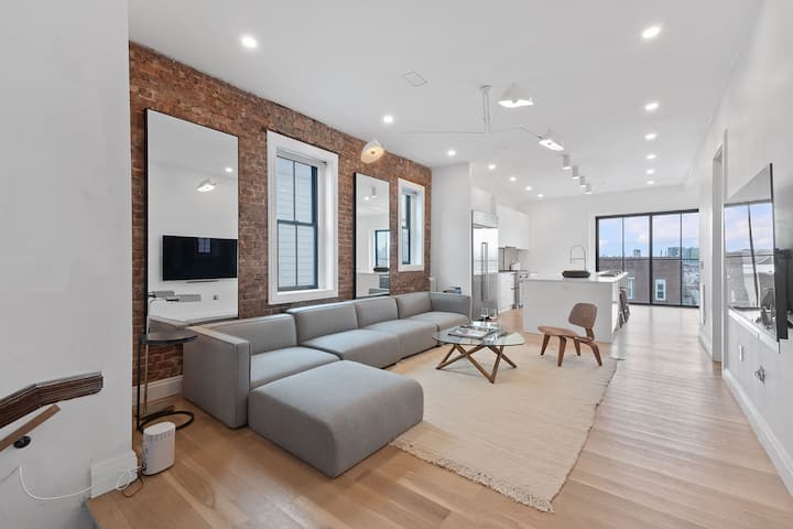 New Loft Nyc View! Minutes To Manhattan W/ Parking - Manhattan, NY