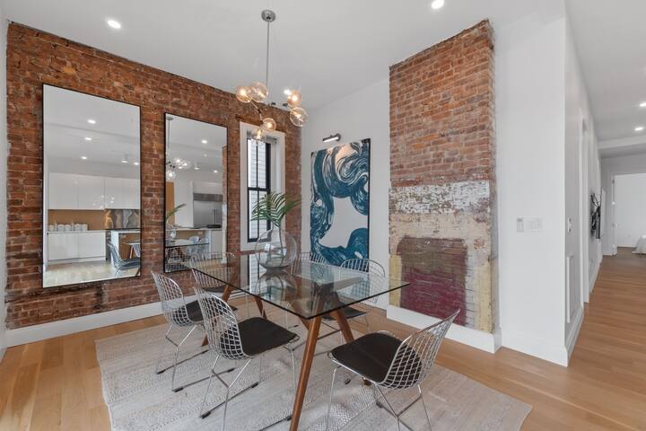 NEW LOFT NYC View! Minutes to Manhattan w/ Parking gallery image 5