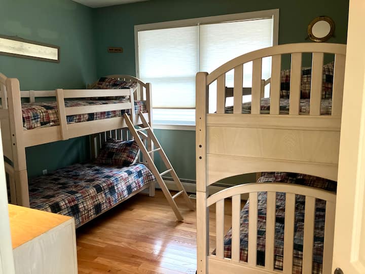 Dormitorio 4 - Cuartos de la tripulación