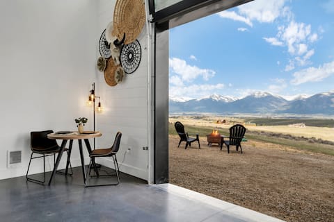 The Bitterroot Bunkhouse