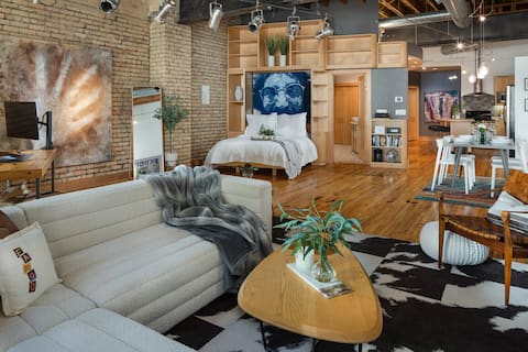 Luxury Downtown Fargo Loft • 1 block off Broadway