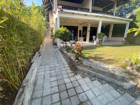 Private boutique beach place w/ pool