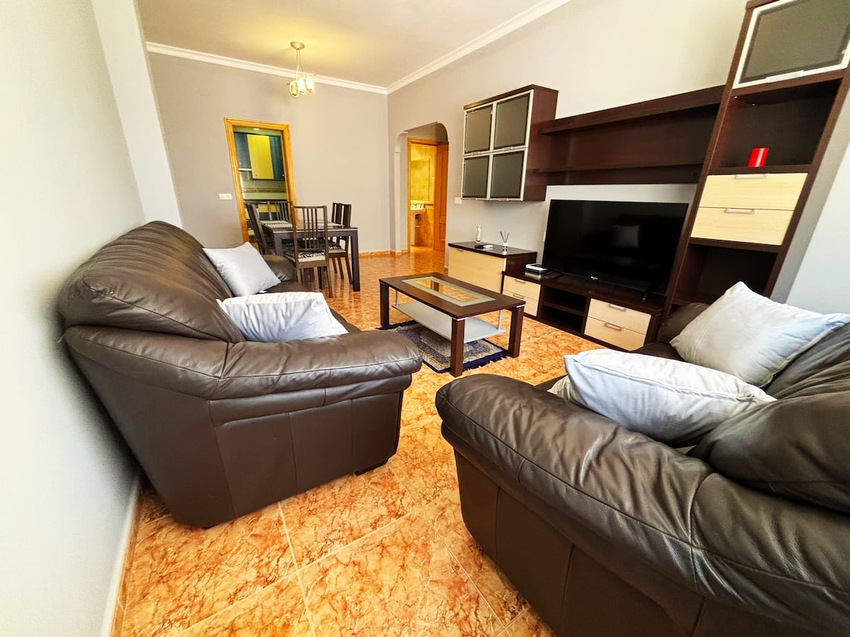 2 dormitorios, Playa a 100 metros, Wifi, Centro