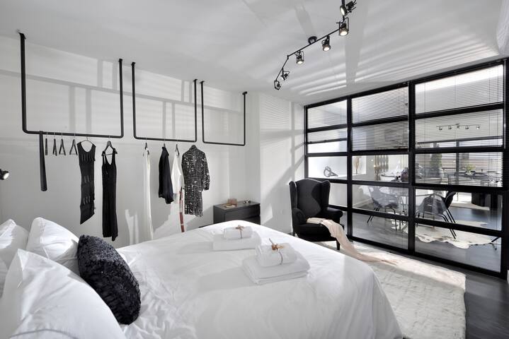 Ater Albus by K&K – Senior Loft gallery image 5