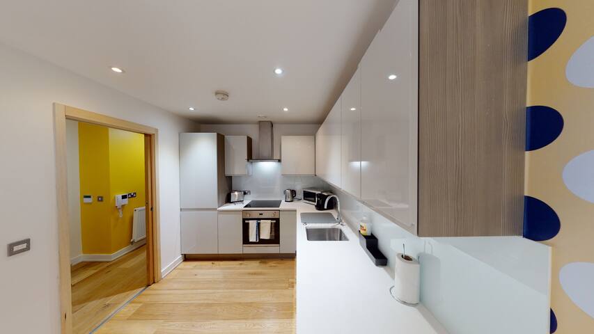 2 bedroom 2 bathroom 4 people @ MCR city centre gallery image 3
