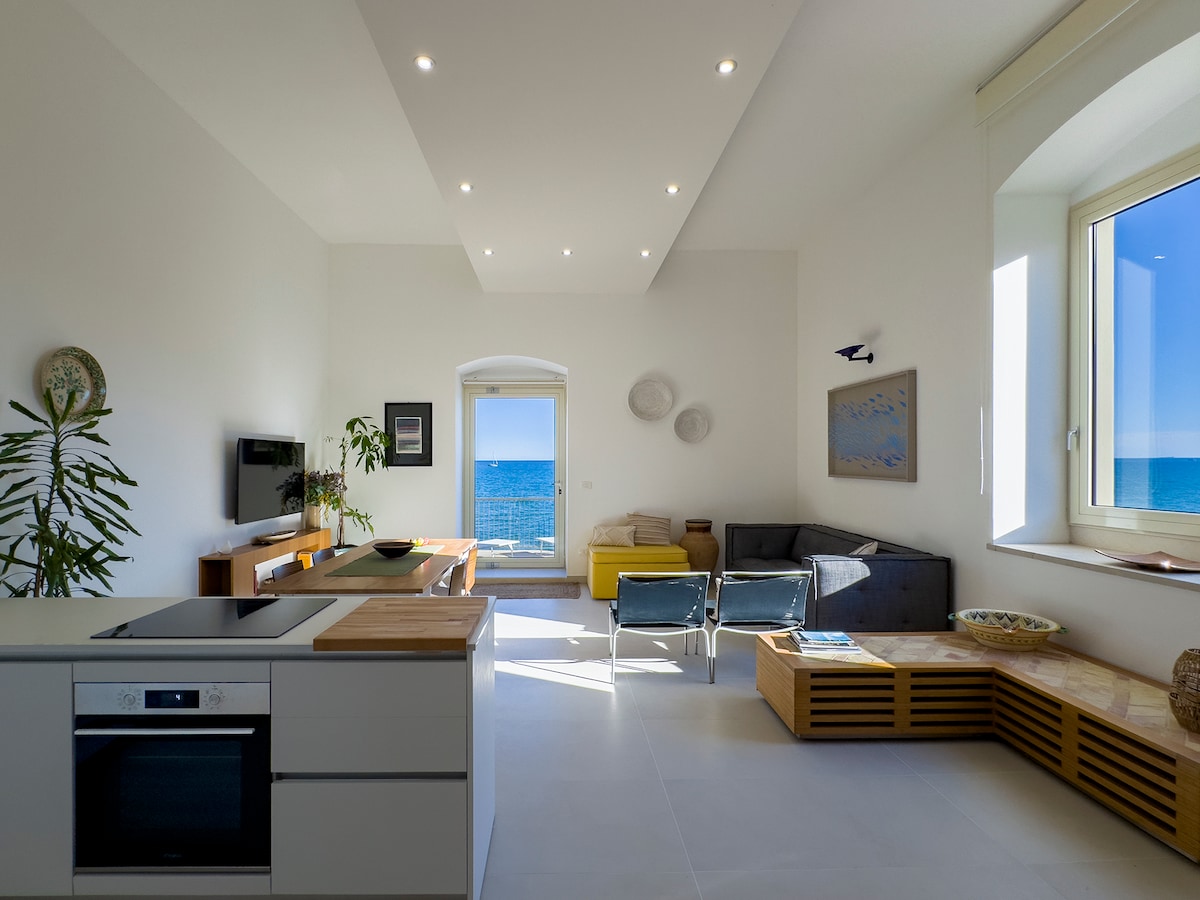 Annonce Airbnb populaire: Apartment with stunning sea views à Pozzallo