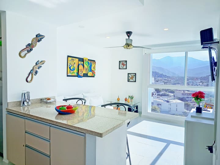 ห้องนั่งเล่นและห้องครัว