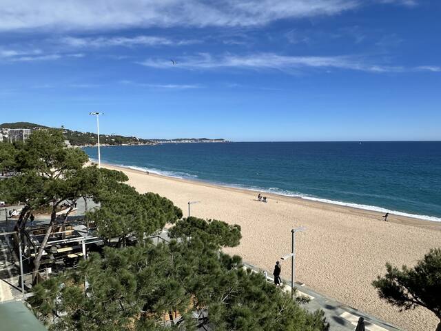 Sea views apartment Platja d’Aro gallery image 2