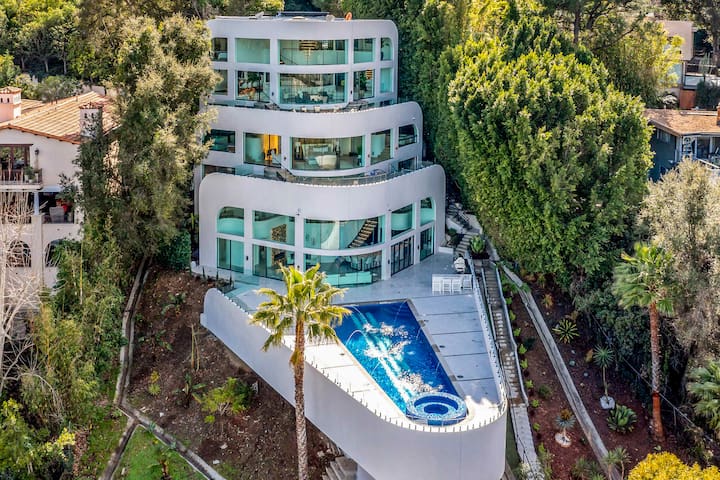 Bel Air Yacht Mansion w/ 50 ft pool and 300° views