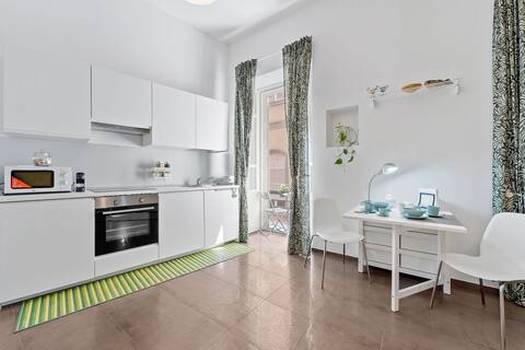 Successful Airbnb property: Studio apartment in the city center in Cagliari