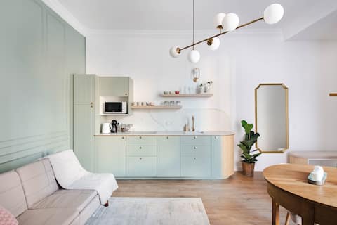 Copernicus Suites: Three Pearls