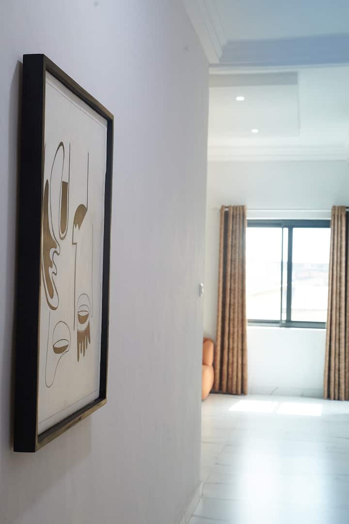 Luxury apartment 4 bedrooms + living room + balcony
