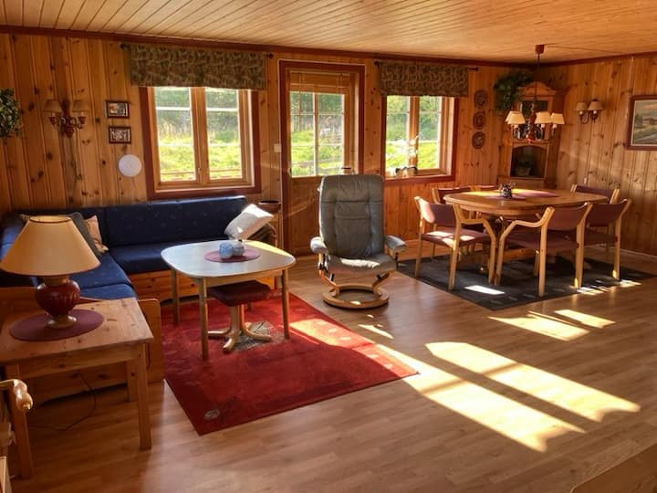 Koselig Hytte På En Bilfri Og Idyllisk øY - Alesund