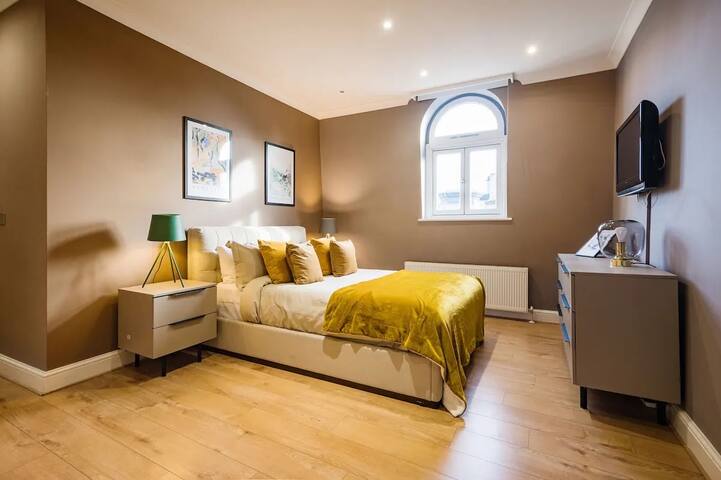 The Breathtaking View of Harry Potter Theatre gallery image 3