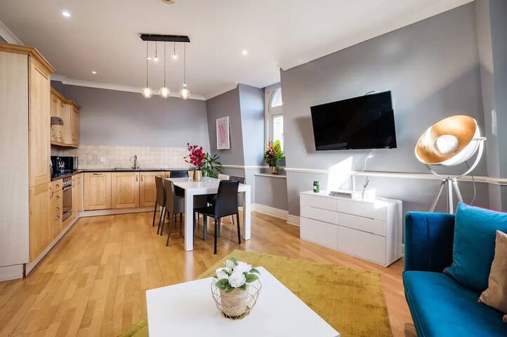 The Breathtaking View of Harry Potter Theatre gallery image 2