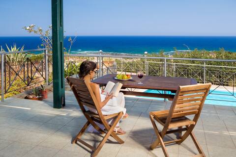 Sea View villa w/Private Pool, close to Elafonissi