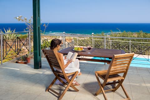 Sea View villa w/Private Pool, close to Elafonissi