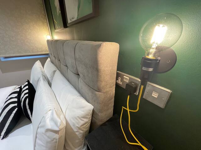 2 bedroom 2 bathroom 6 people @ MCR city centre gallery image 5