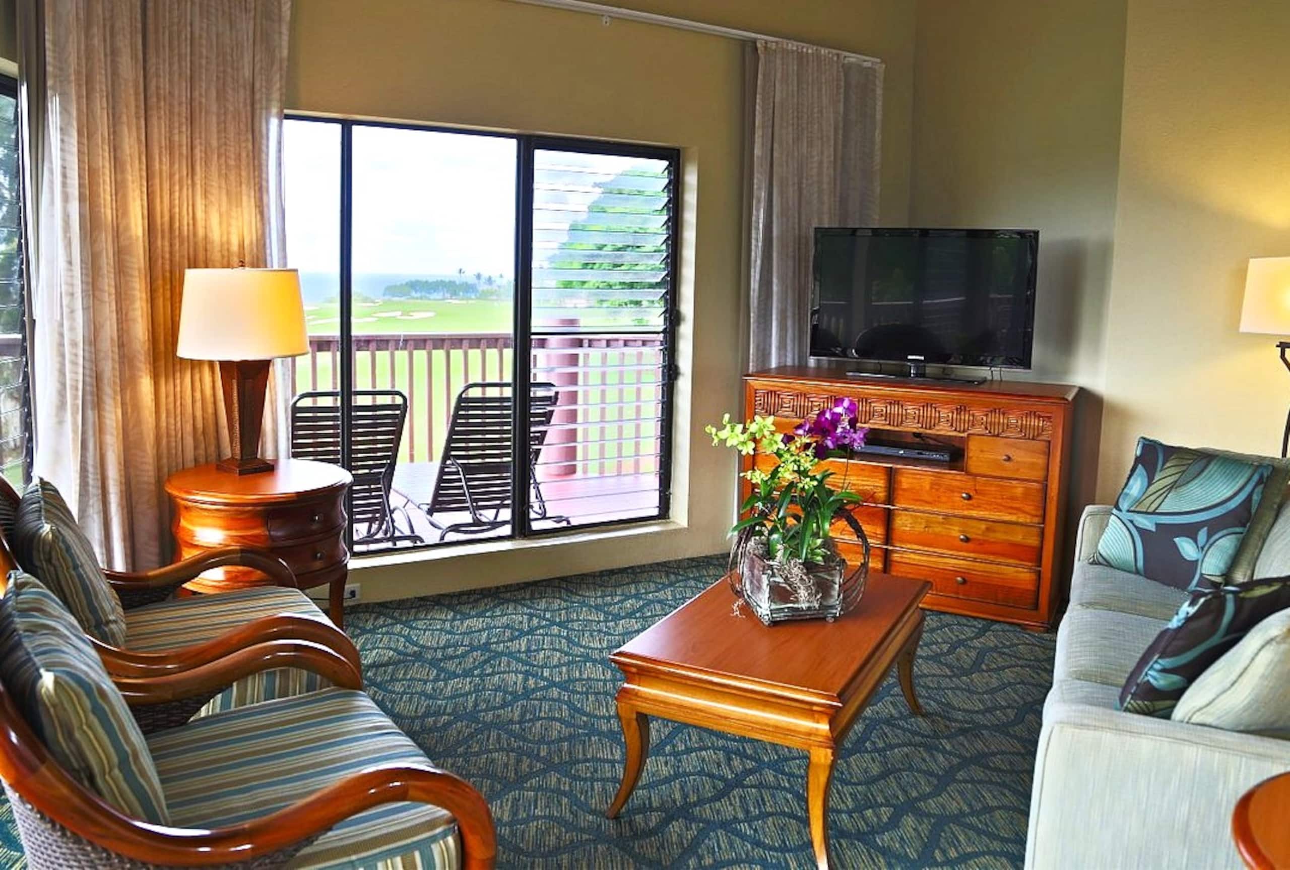 Ka Eo Kai  Resort 2 BR w/ POOL & HOT TUB - Photo 6