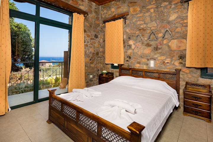 Ორსაძინებლიანი ბინა კონდიციონერით