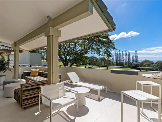 New Bespoke Euro Luxury Steps to Kapalua Bay Beach