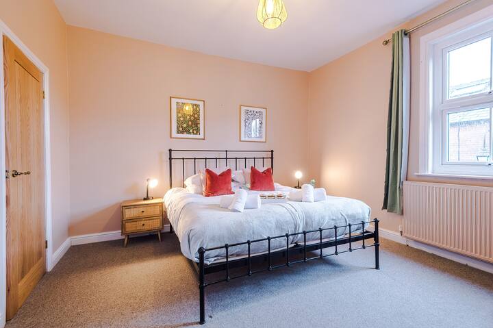 საძინებელი 1