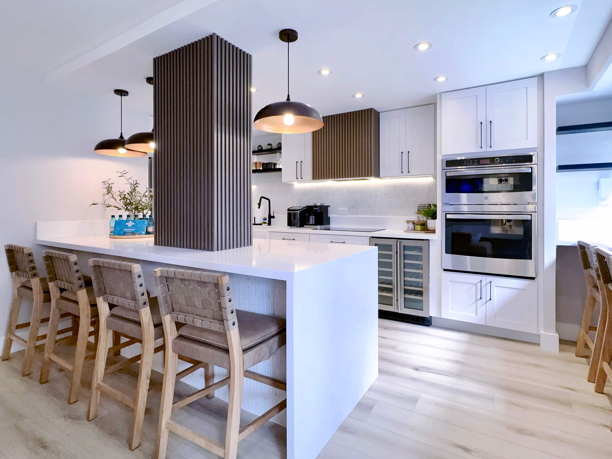Ultra Modern-Waikiki Beach-Rare 2BR/2BTH/Parking! - Image 17