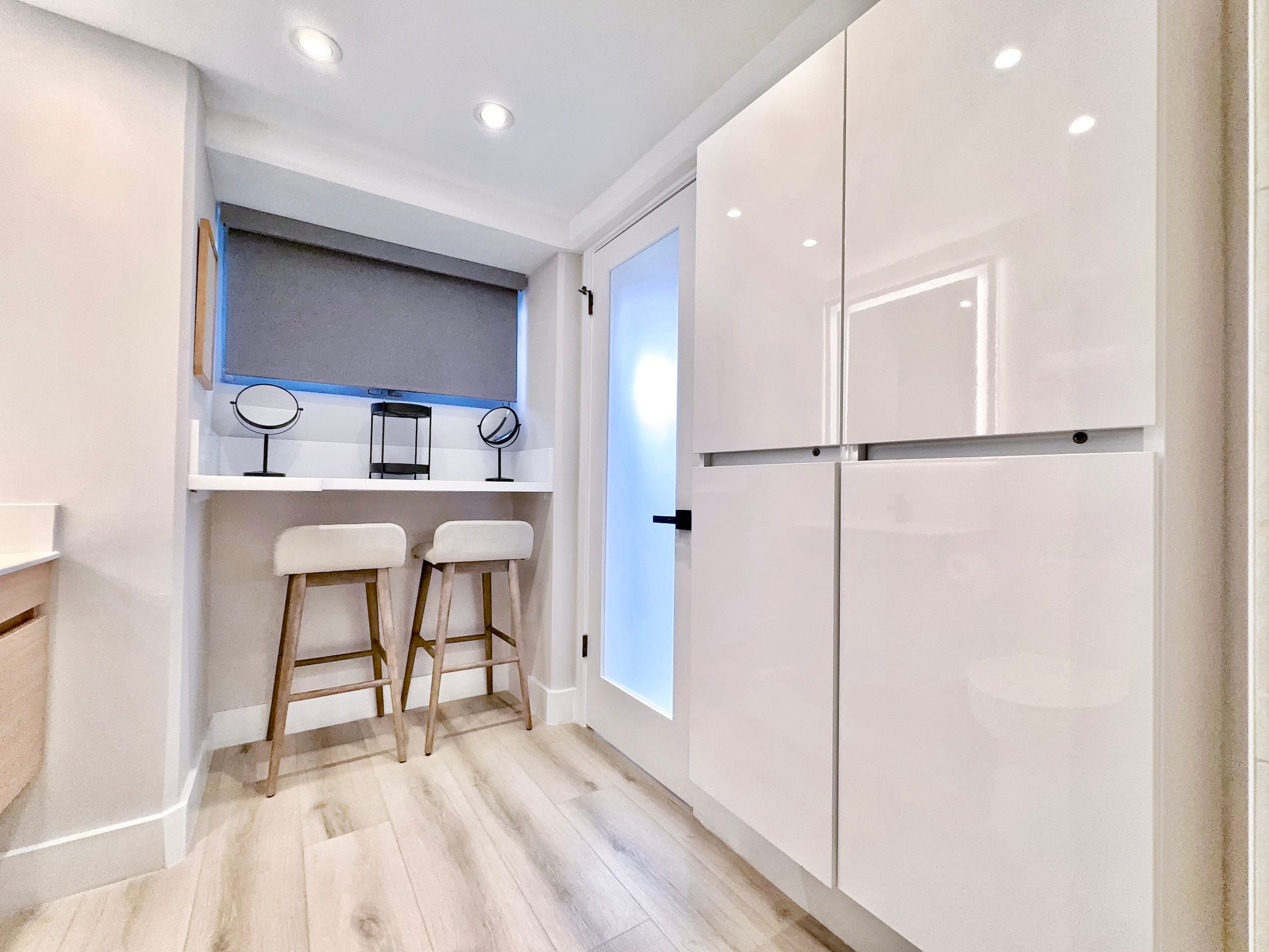 Ultra Modern-Waikiki Beach-Rare 2BR/2BTH/Parking! - Image 49