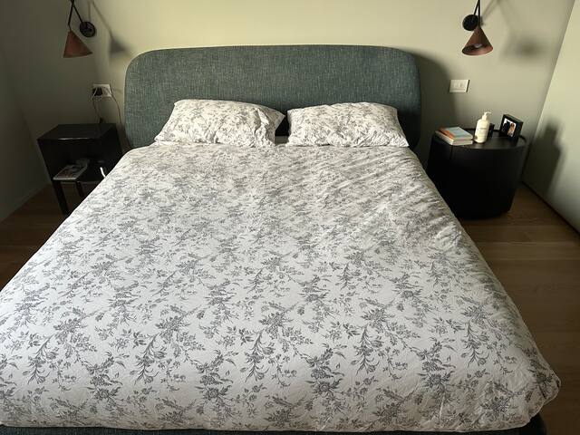 Via Tortona – Luminoso 4 locali gallery image 3