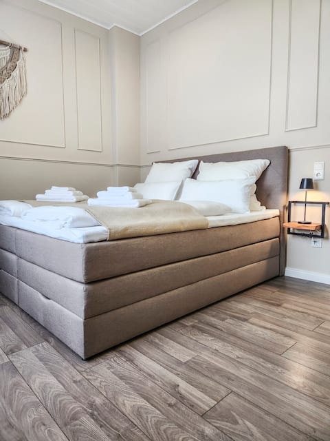 GELI Homes - L1 : 2x Zimmer I 2x Kingsize Bett