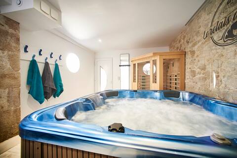 Charming 12-person gite