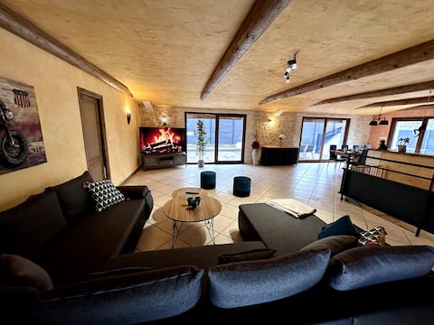 Propriété Airbnb réussie: Gîte l'Epinette, 3-star rated: Lakes & Mountains à Ain