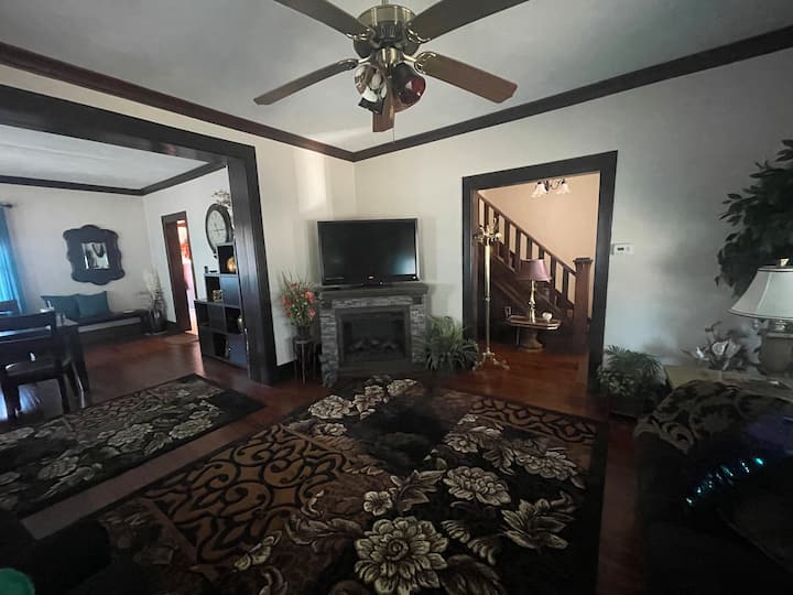 Classic Lakeview Home - Fairmont, MN