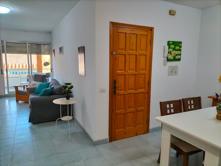 Apartamento Con Terraza 3 Dormitorios - Torreblanca