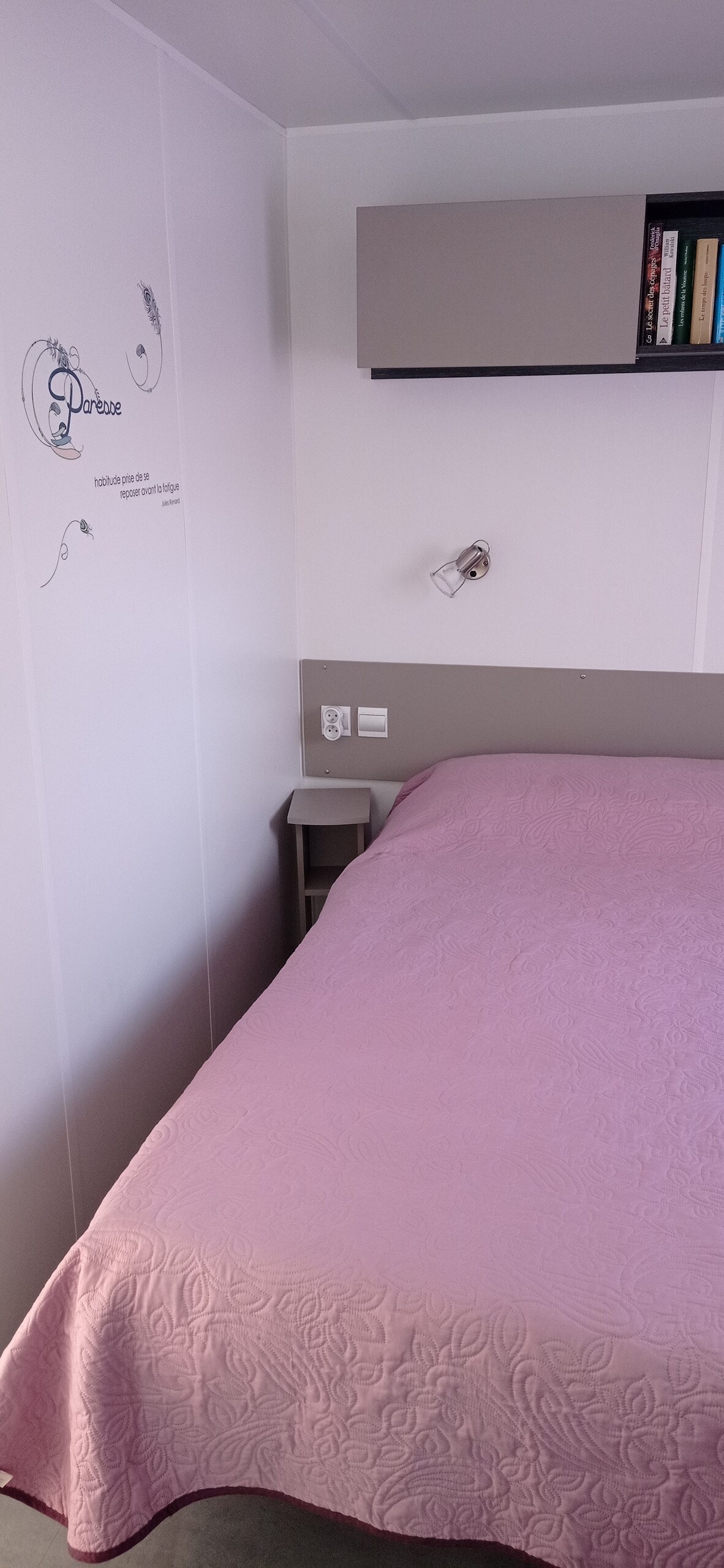 غرفة النوم 1